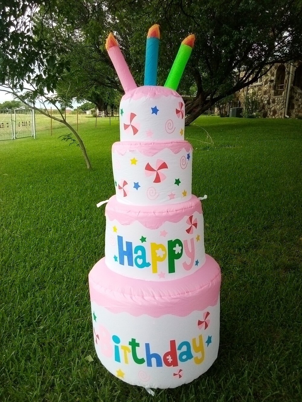 Birthday Cake 🎂 Inflatable